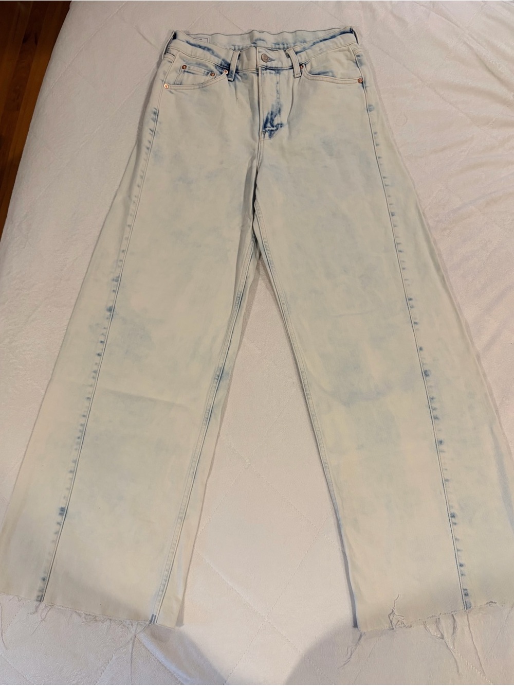 GAP Light Acid-Wash Wide-Leg Jeans
